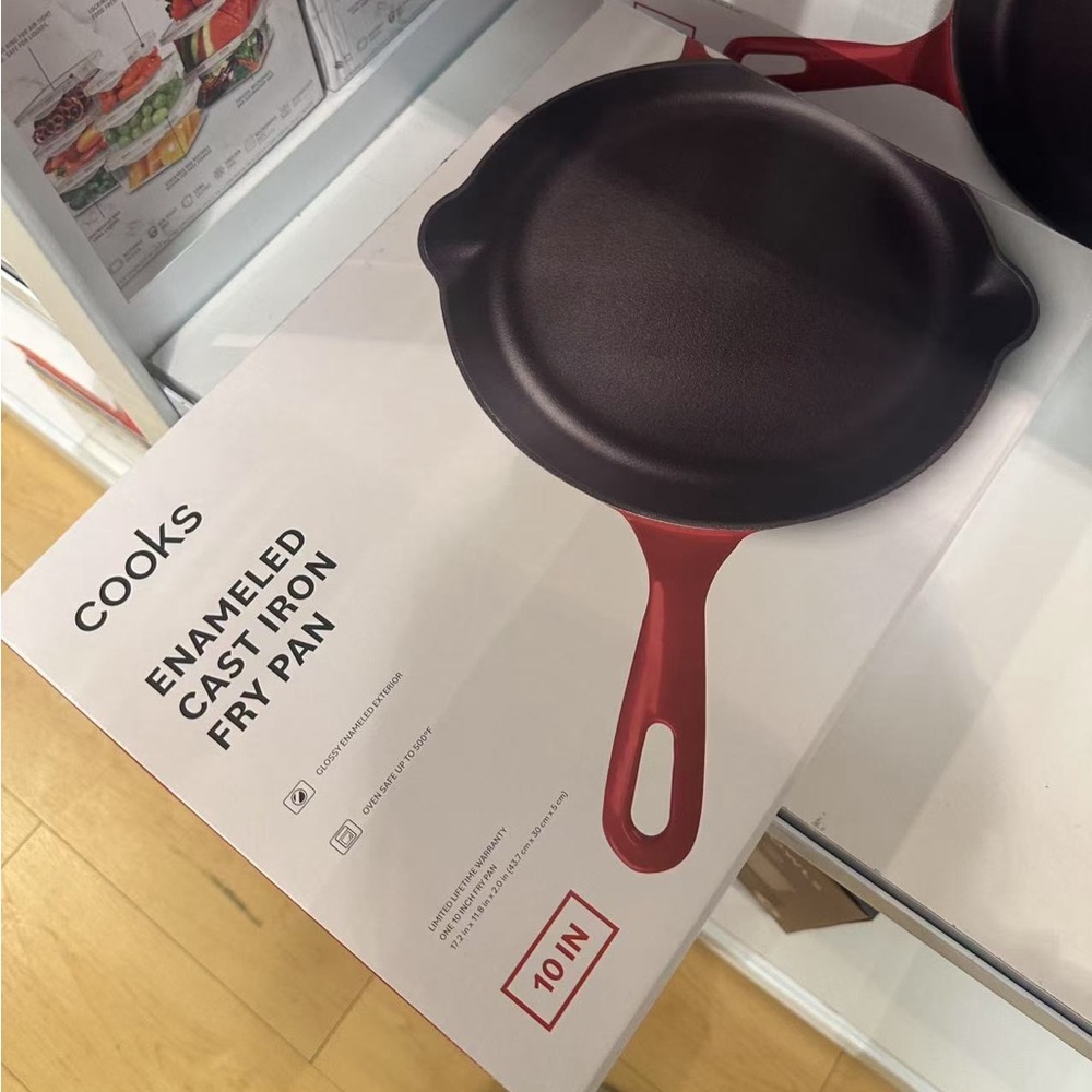 Brand New in box cast iron fry pan skillet